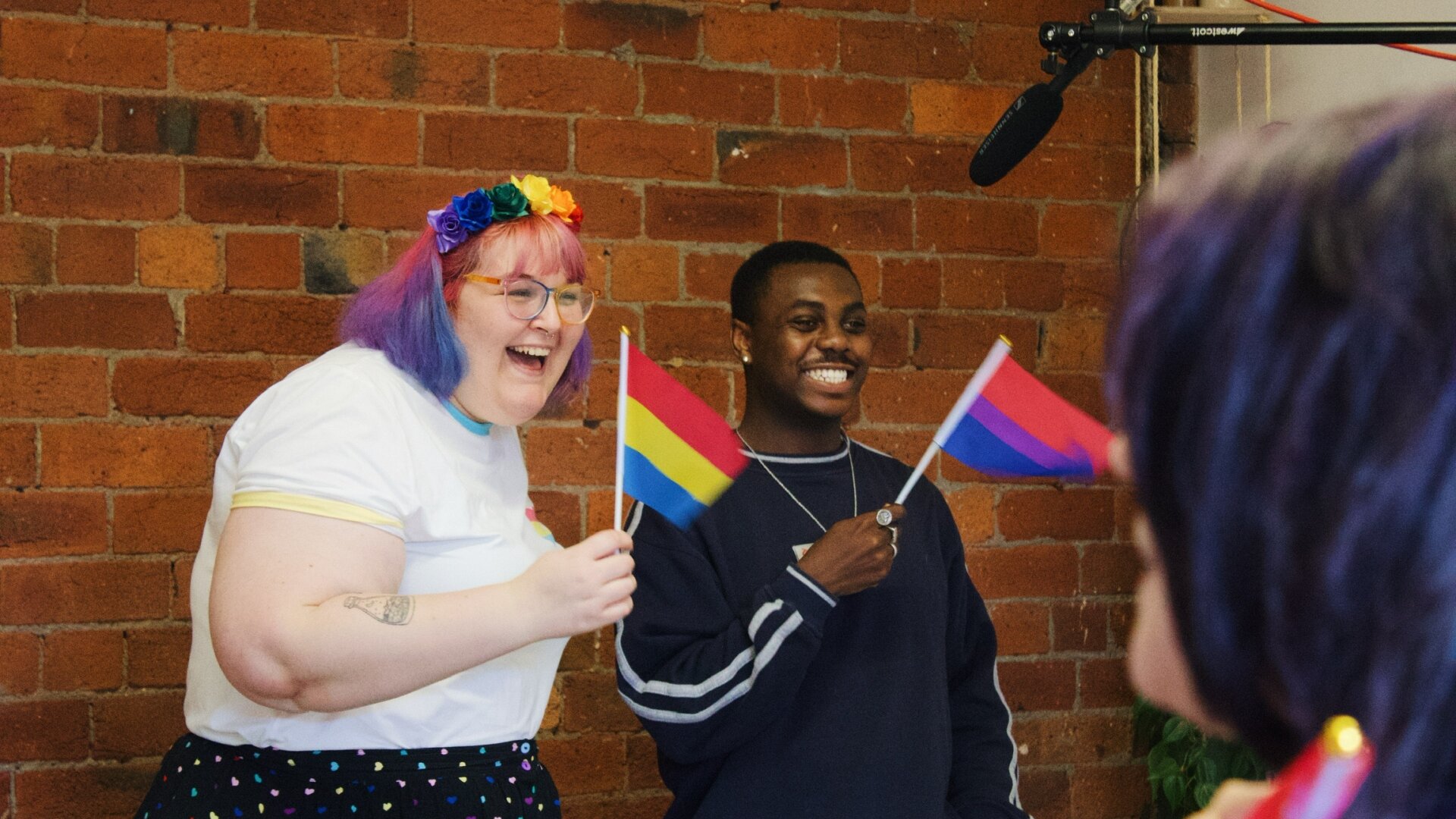 1 AF4 DDB7 949 C 4 D24 8 E66 64596 BD6665 F